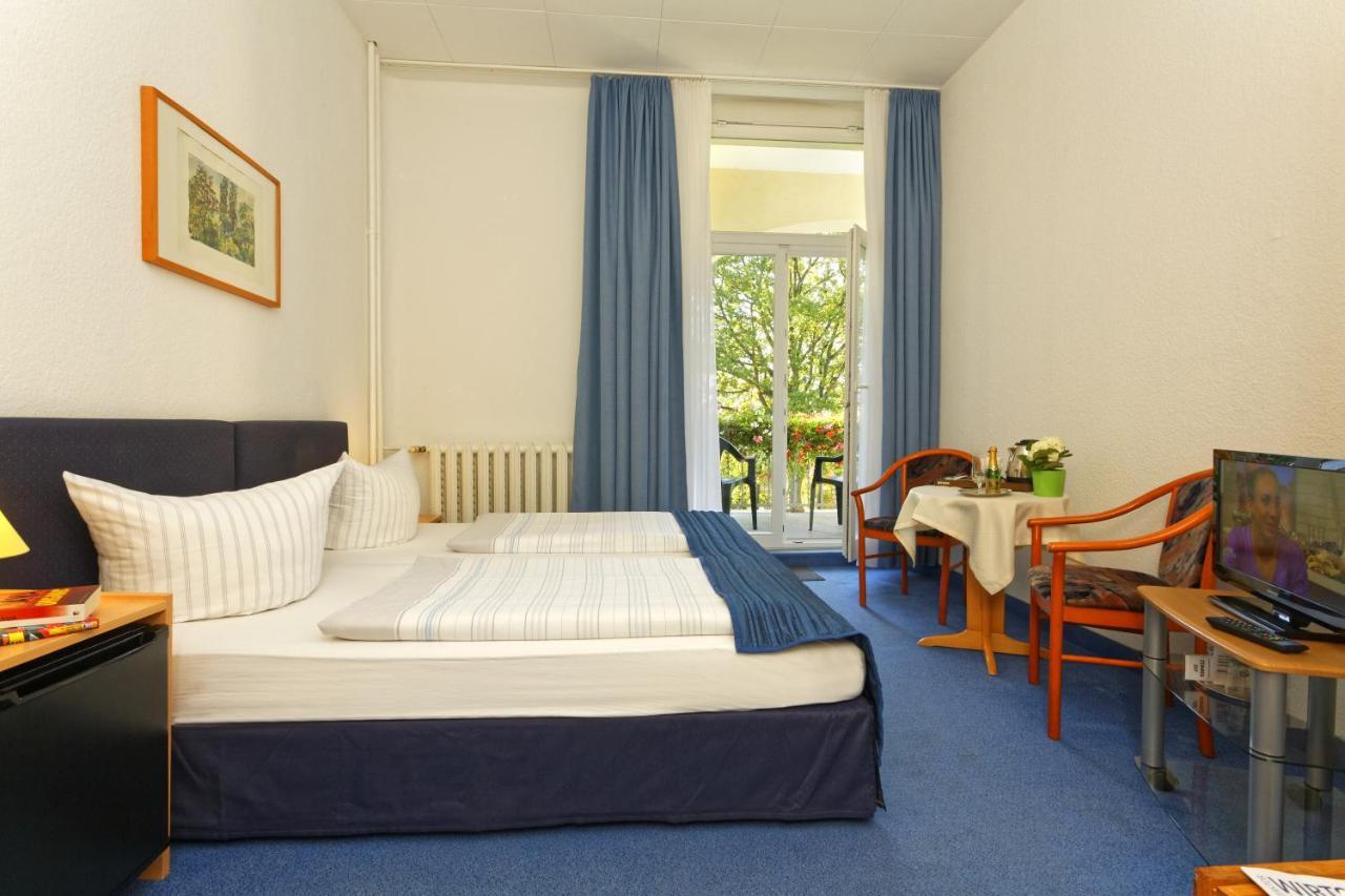 Waldschloss Parow Koserow Luaran gambar