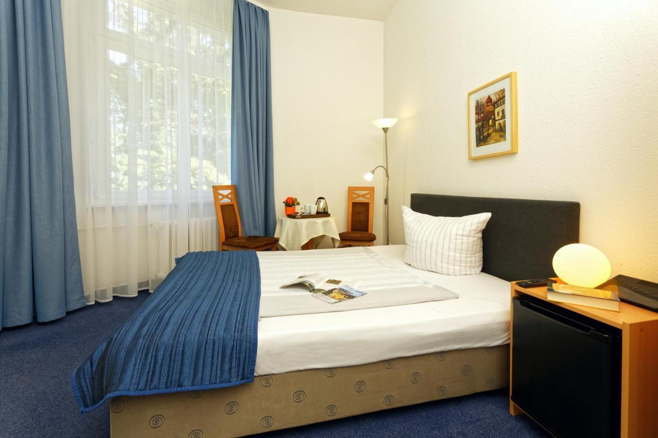Waldschloss Parow Koserow Luaran gambar